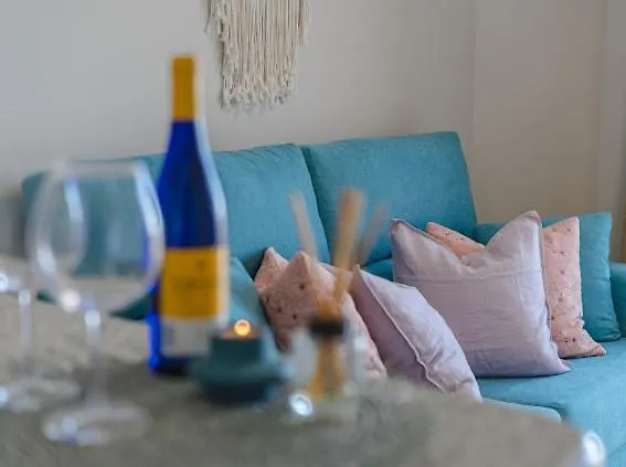 Cosy Seaview